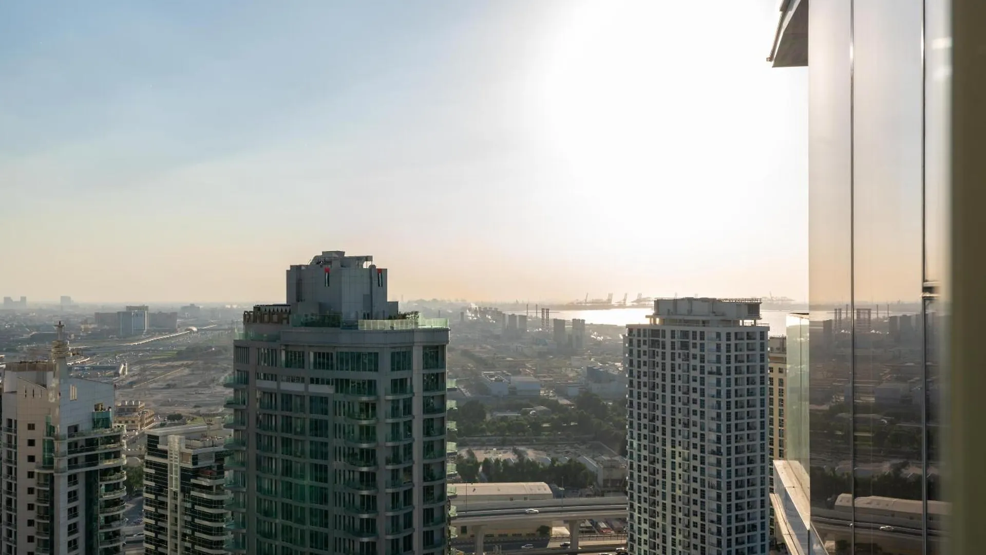 Chic Waterfront Escape With Stunning Views In Stella Maris, Dubai Marina Appartement Verenigde Arabische Emiraten